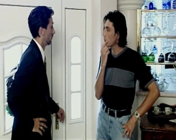 GERMAN PORN CLASSICS: Tất cả những kẻ mái nhà