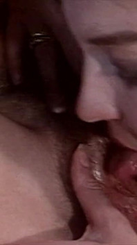 Vaiana Und Milly: Lesbische Vintage-milfs