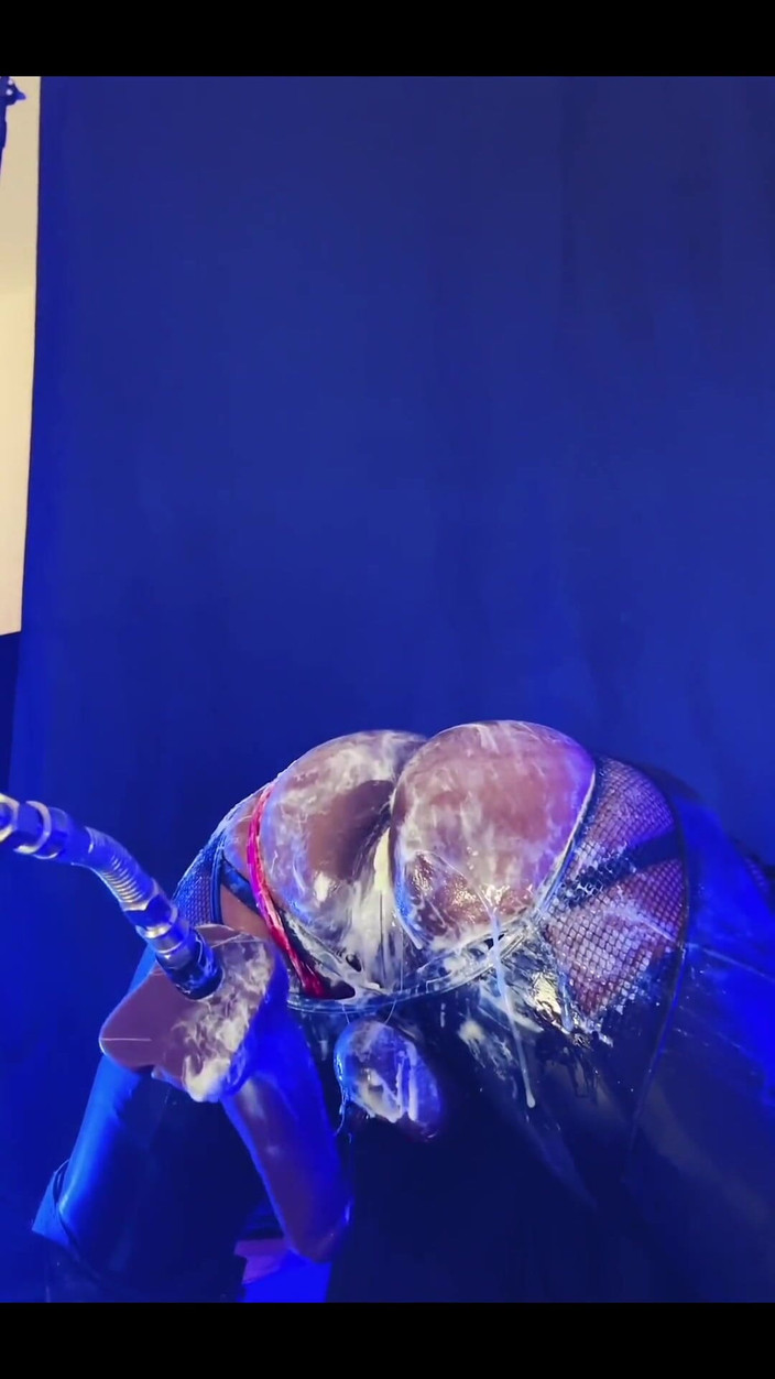 DipsoDeep: Cremoso cosplay a tope cavando