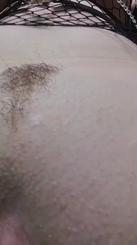 Dirty Demi - Perempuan simpanan duduk muka