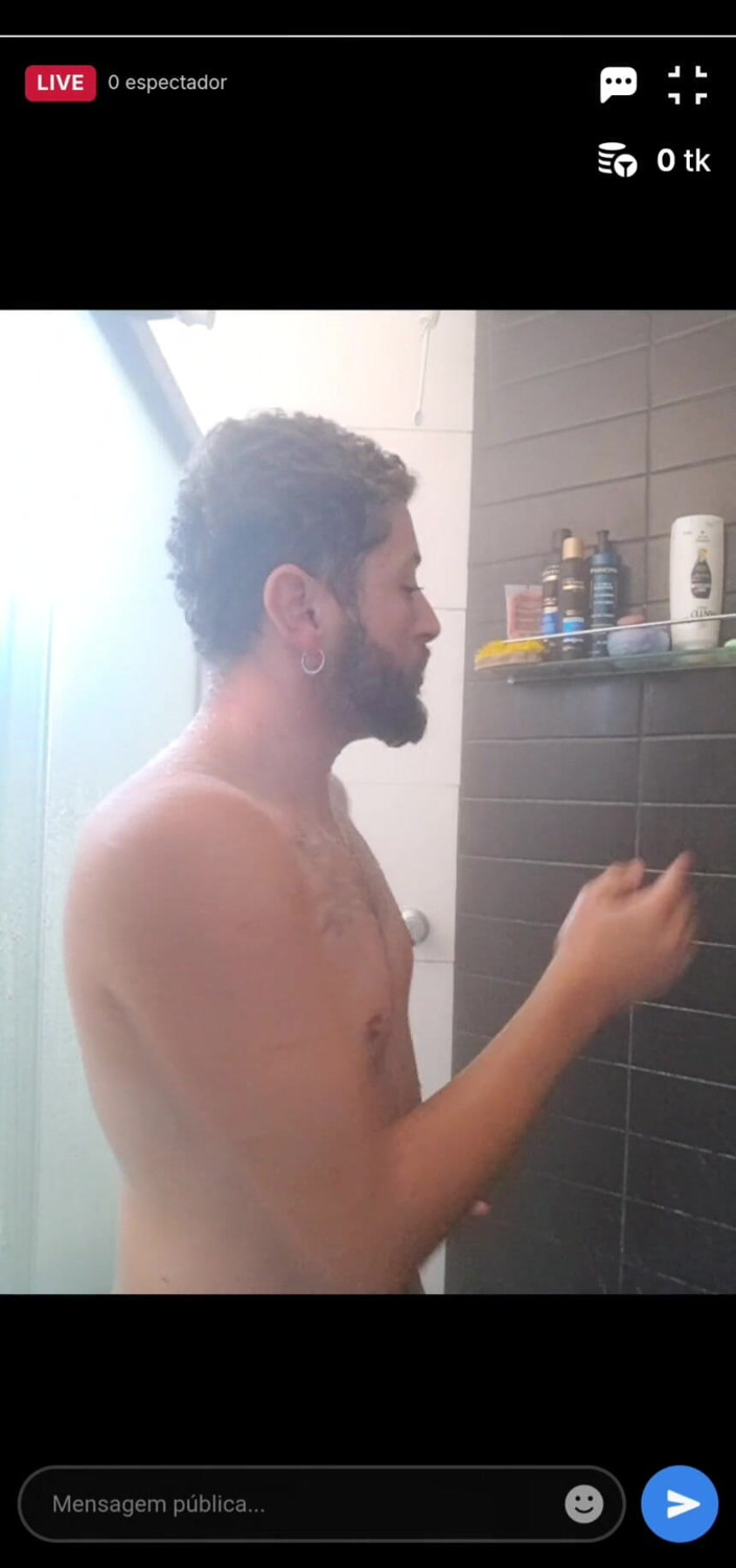 Marcosninfo: Saya Melakukan Live Pertama Saya Di Kamar Mandi Dan Mendapat...