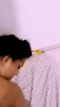 Minha empregada me dá sua bunda !!