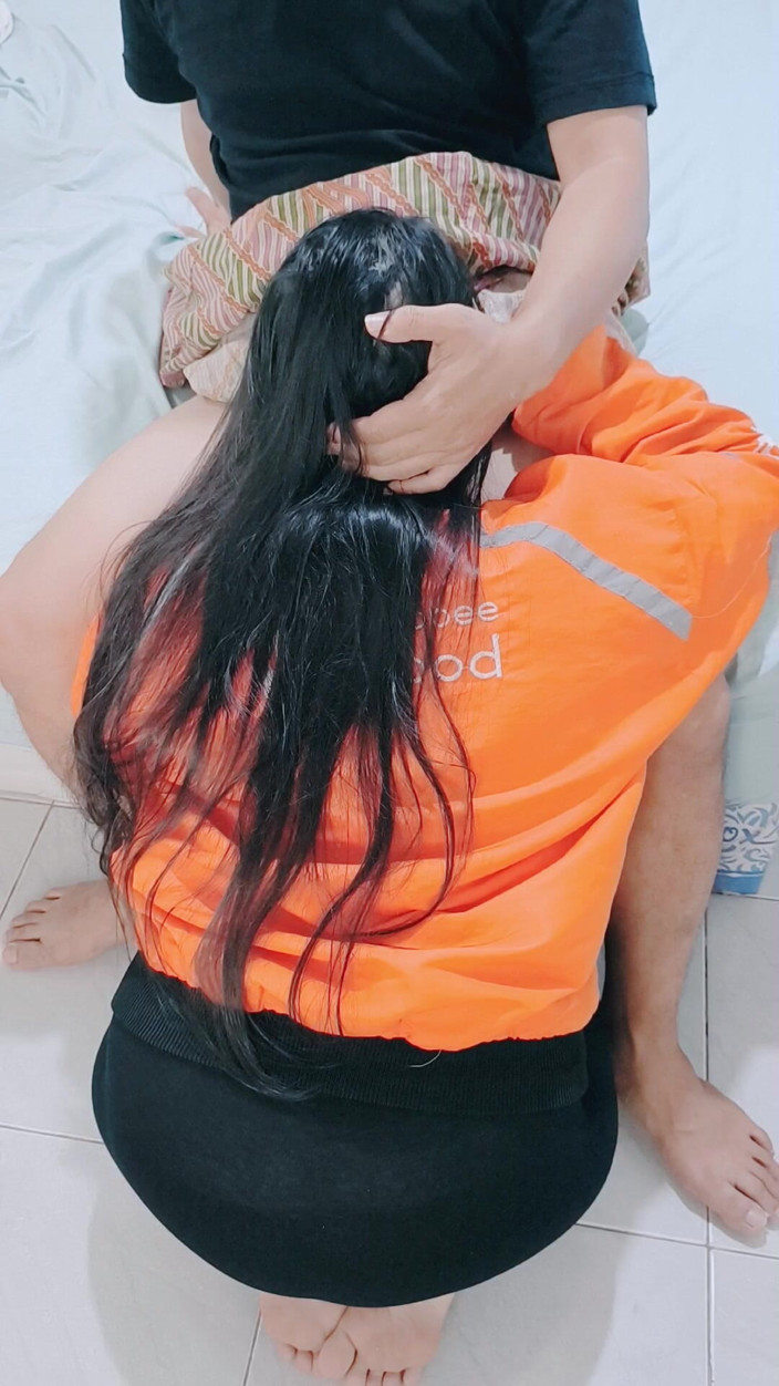 LadyBali: การจัดส่งคําสั่งซื้อจบลงด้วยการเป็นลูกค้า