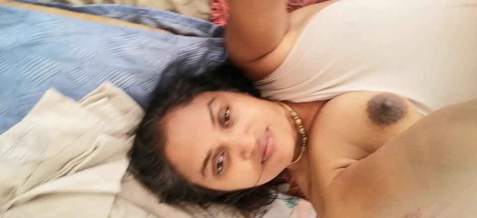 Tina Baby: Nevlastní dcera prosí o mléko nevlastního otce