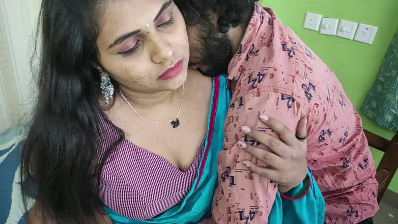 Vaigavarun45: Îndepărtarea sari și romantism fierbinte cu sex de Vaishnavy și Sharun Raj,...