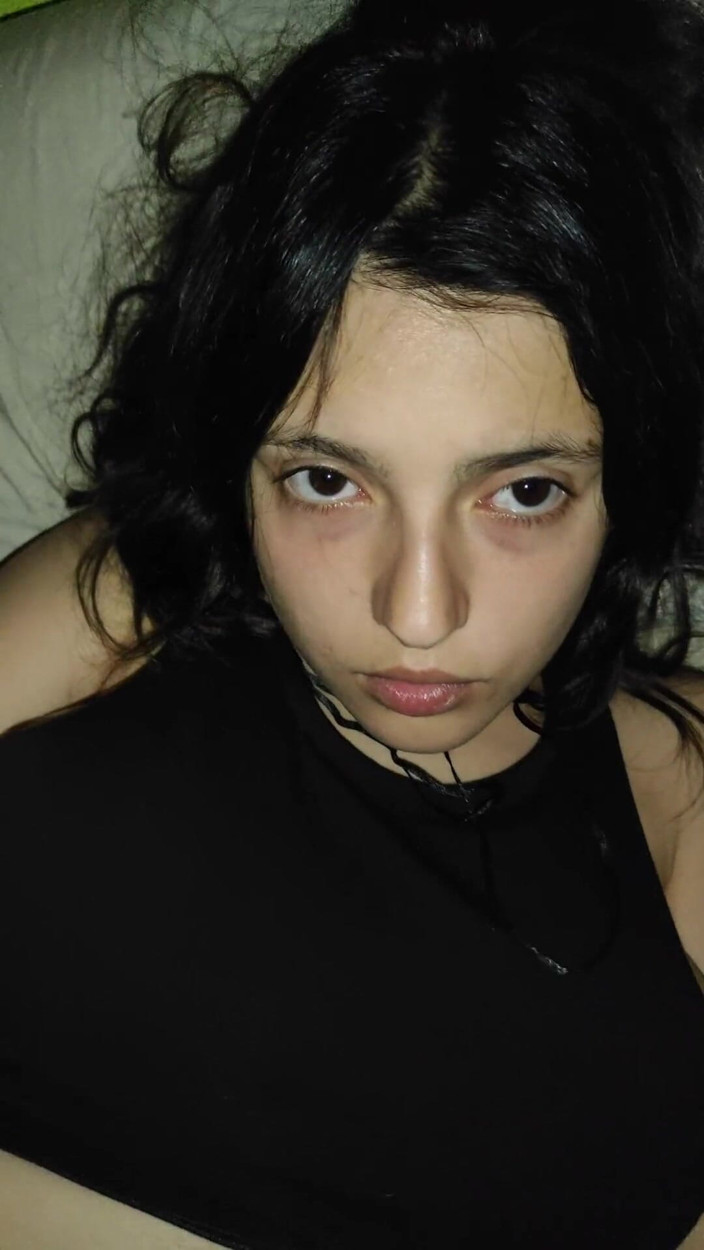 Endemoniados: Pussy eating and fucking a teen at night before going...
