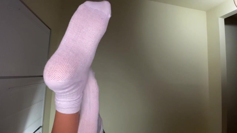 Pink Foxx: Kaus kaki pink foxx dilepas dengan kain sperma