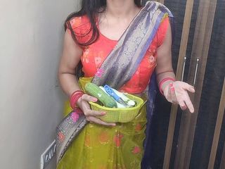 Hotwife Jaanvi: Unbefriedigte stiefmutter verlangt großen schwanz von stiefsohn in beide löcher...