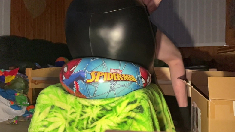 BeachBallsDuo: Una palla da 50 cm saltata lentamente sotto i nostri 160kgs! Lunghezza...