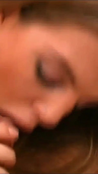 The Slutty Secretary Masturbates While Watching a Porn Movie and He Takes Advantage of It to Get a Nice Blowjob