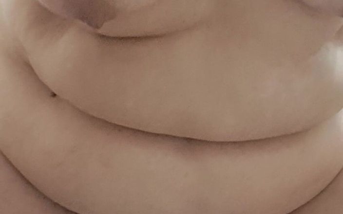 Mommy big hairy pussy: Depois do sexo, eu urino