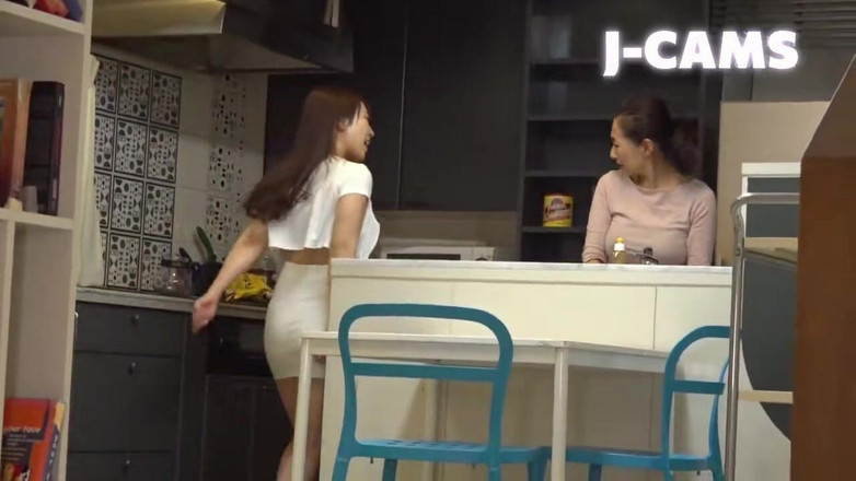 J-Cams: Соблазнил и сжимал грудастая, дьявольская пожилая девушка - теперь его очередь нанести ответный удар!