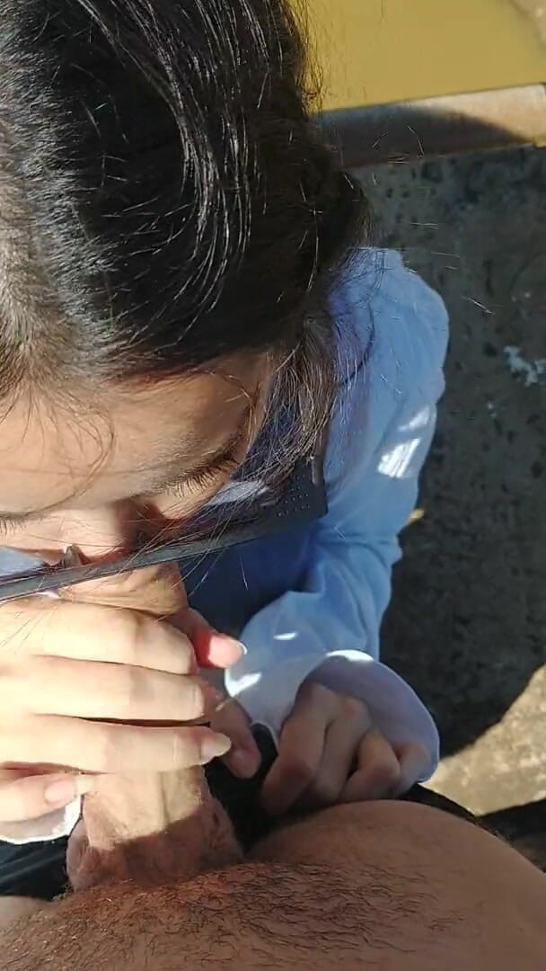 Debora Mendes: 백인 달 Vip - White Ofc와 함께 산책하러 갔는데 그는 나를 빨아