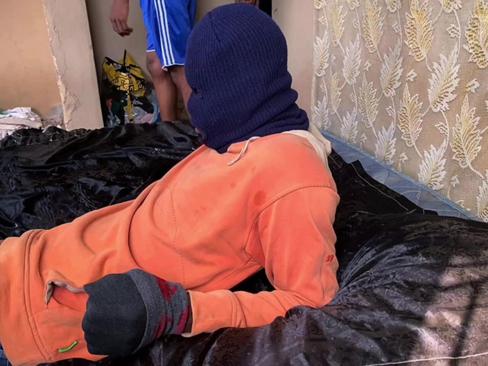 Stilesbhalifa1: Dorm pojkar kåta sex äventyr