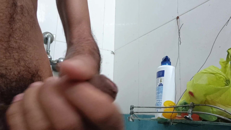 Brijesh 270: Desi masturbation in der dusche