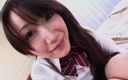 Horny Asian girls: Je jí osmnáct a Mao Miyazaki je japonská děvka s...