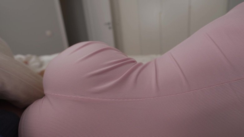 Skye Wood: Bugün en iyi arkadaşım ilk kez yatağımı paylaştı ve bu...