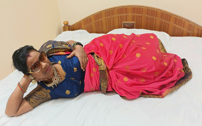 Popmini: ケララ州のホットで可愛い既婚女性、カヴィヤのディープスロートフェラと、オフィススタッフと共にきつい膣での激しいセックス