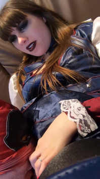 POV cam Luna rivaal Harley Quinn Seks met zwarte panty