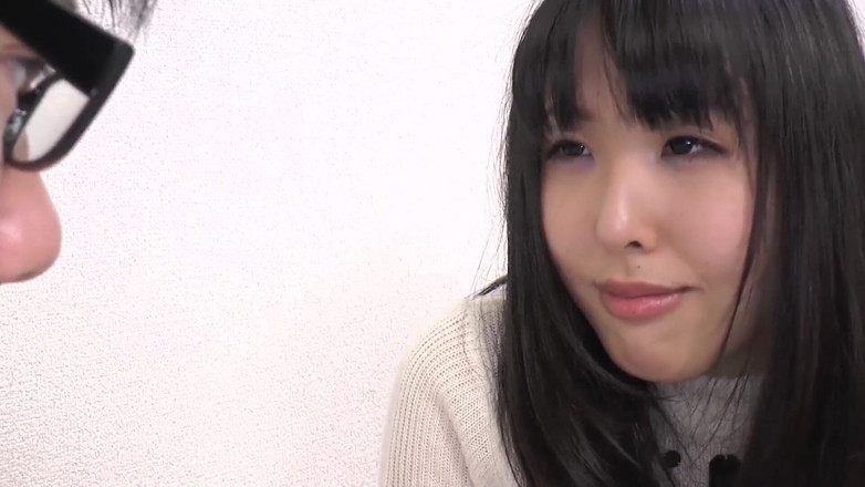JAPAN IN LOVE: Scéna s špinavými japonskými dívkami-1: krásná japonská dívka Natsuki Yokoyama s...