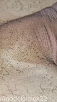 Bláznivý únik spermatu. Femboy Sissies s velkými ptáky v mrdce z hardcore šukání
