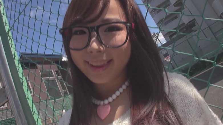 JAPAN IN LOVE: Jap in slipje scène-4 Japanse tiener Sayaka Takahshi geniet van...