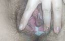 Milky Mari Exclusive: Une chatte adolescente poilue se fait fourrer avec un creampie...