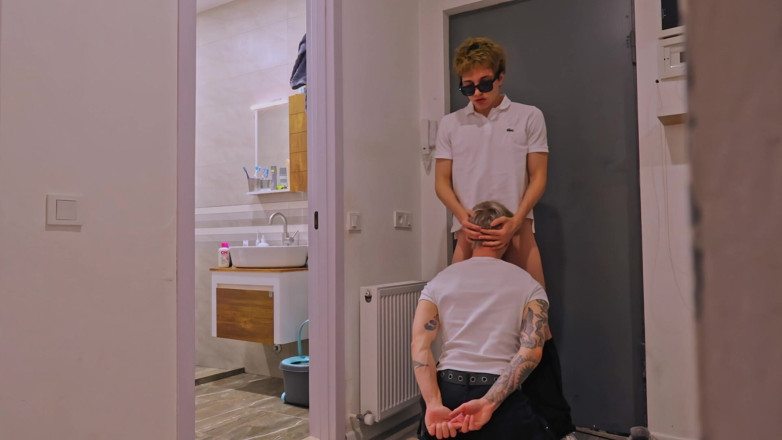 Ethan Lestray: Přinesla jsem si roztomilého twinka z klubu domů a zničila...