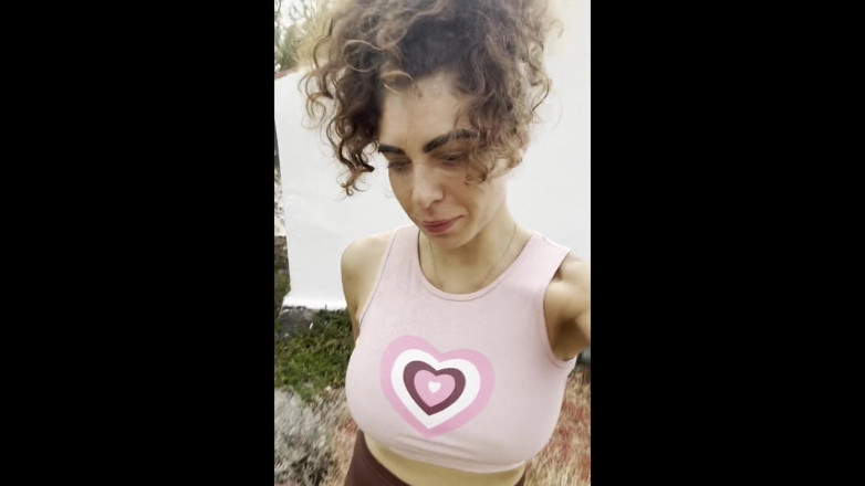 LadyAna: Tengo que orinar, lo siento