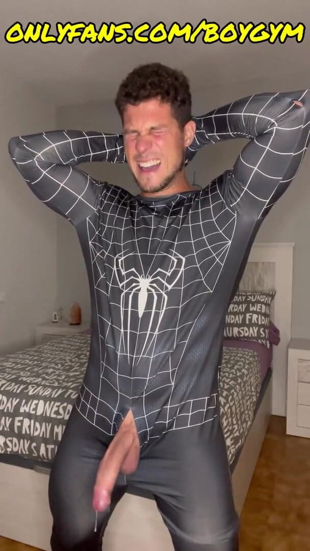 BoyGym: Spiderman Boy Gym sperma bez rukou, onlyfans chlap