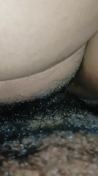 Moje nevlastní sestra je velmi sexy a sexy, ošukal jsem ji