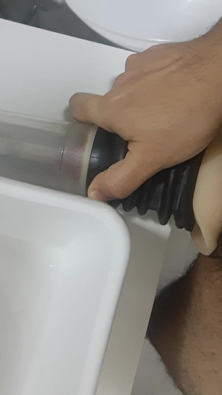 Ppentel21: Pedro Pentel praská, dokud se neudělá do silikonové kundičky.