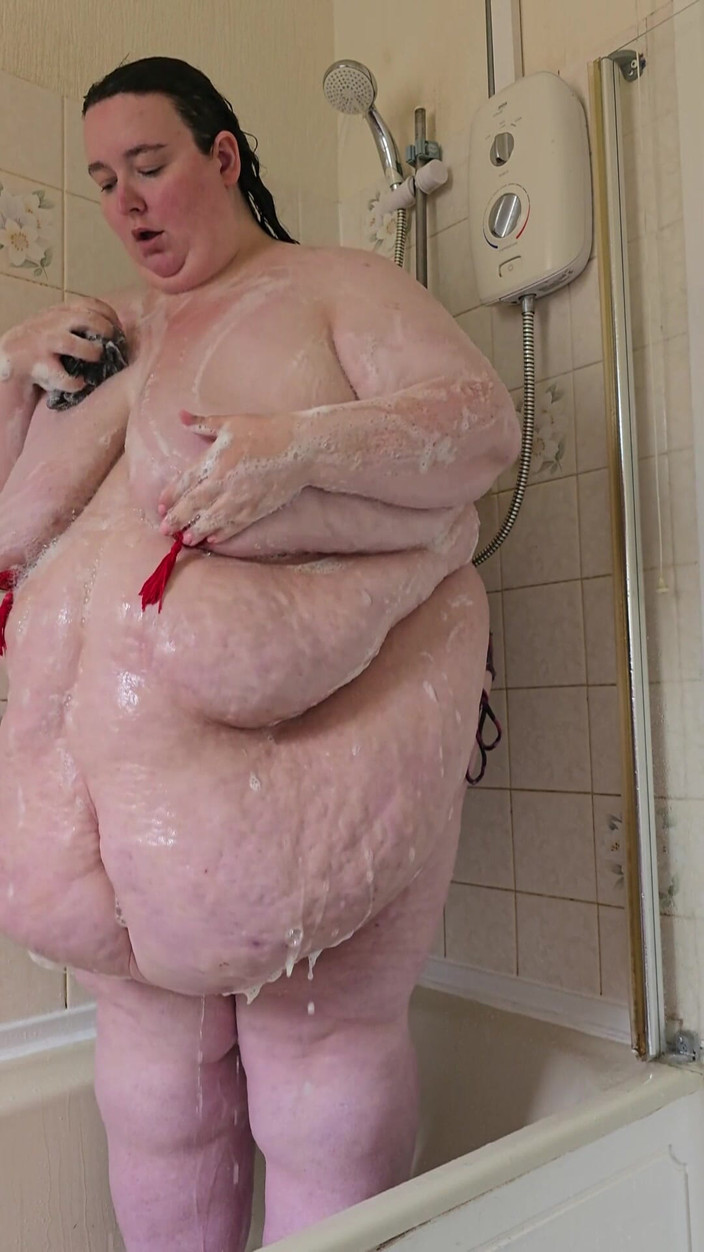 SSBBWLadyBrads: SSBBW sensuell duschnippel Tassles