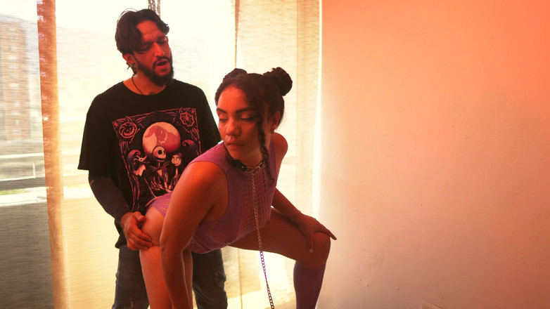 Jade Mercury: Petrecerea la facultate se încheie cu sex riscant