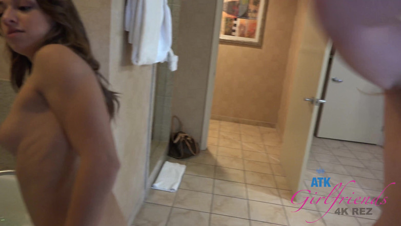 ATK Fans (Girlfriends): Virtual vacation in Las Vegas with Sara Luvv and Lara...