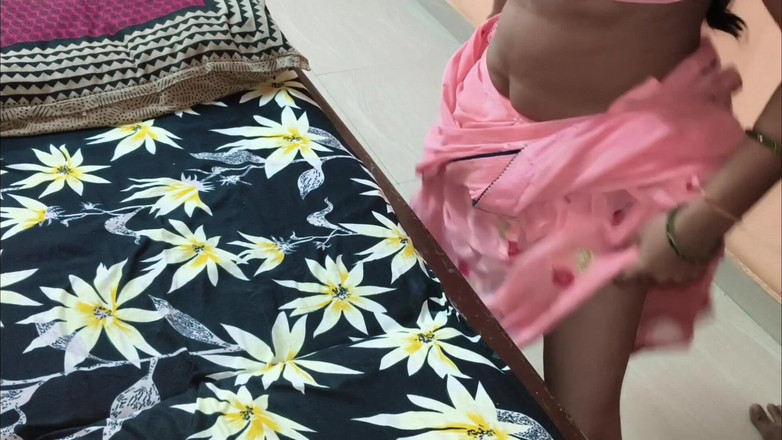 Janvibhabhii: Adik tiri berkongsi bilik tidurnya dengan abang tirinya, rakaman dekat...