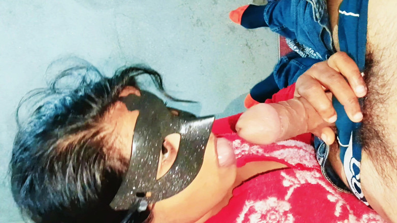 Sexy_girl_nehu: Desi Bhabhi klaarkomen in de mond uitstekende pijpbeurt non-stop zuigen...