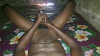 Power dick: 大きな黒いコックをオナニーするムラムラした男