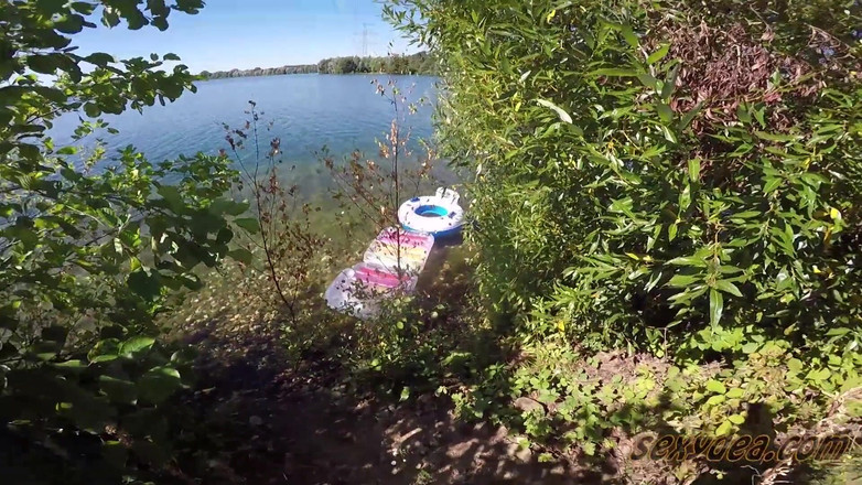 King of datass: Venkovní POV šukání