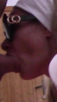 MILF Gives a Perfect Blowjob and Swallows Cum