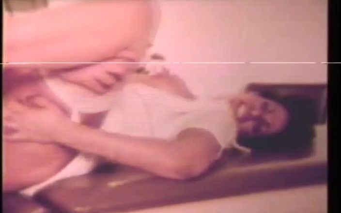 Vintage megastore: Pot seks latin 01 - (film restyling dalam versi hd lengkap)