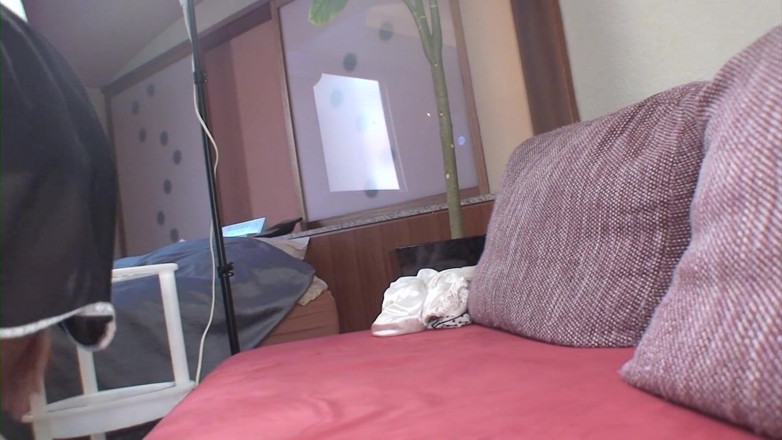 Japan Lust: Japansk MILF får sin tajta håriga fitta fylld med sperma