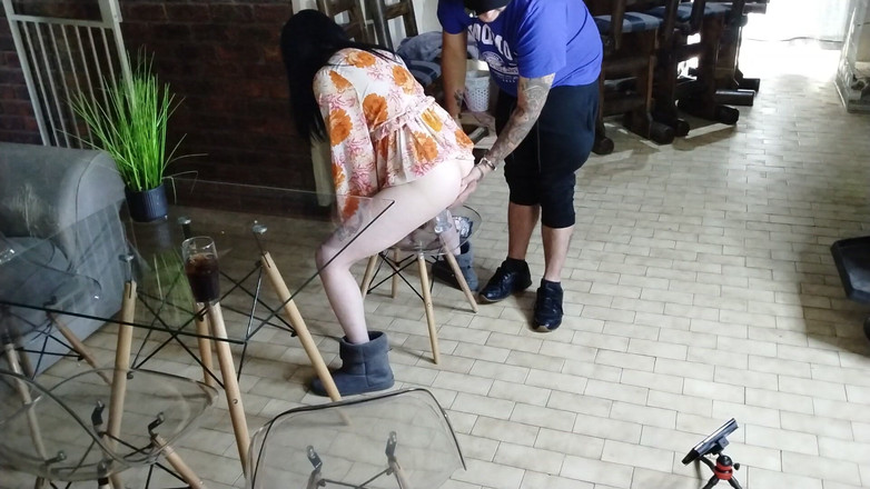 Bigjoefuckalott: Я зловив свою дівчину.