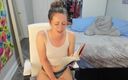Nadia Foxx: Hysterisch, lesen harry potter, während sie auf einem vibrator sitzt,...