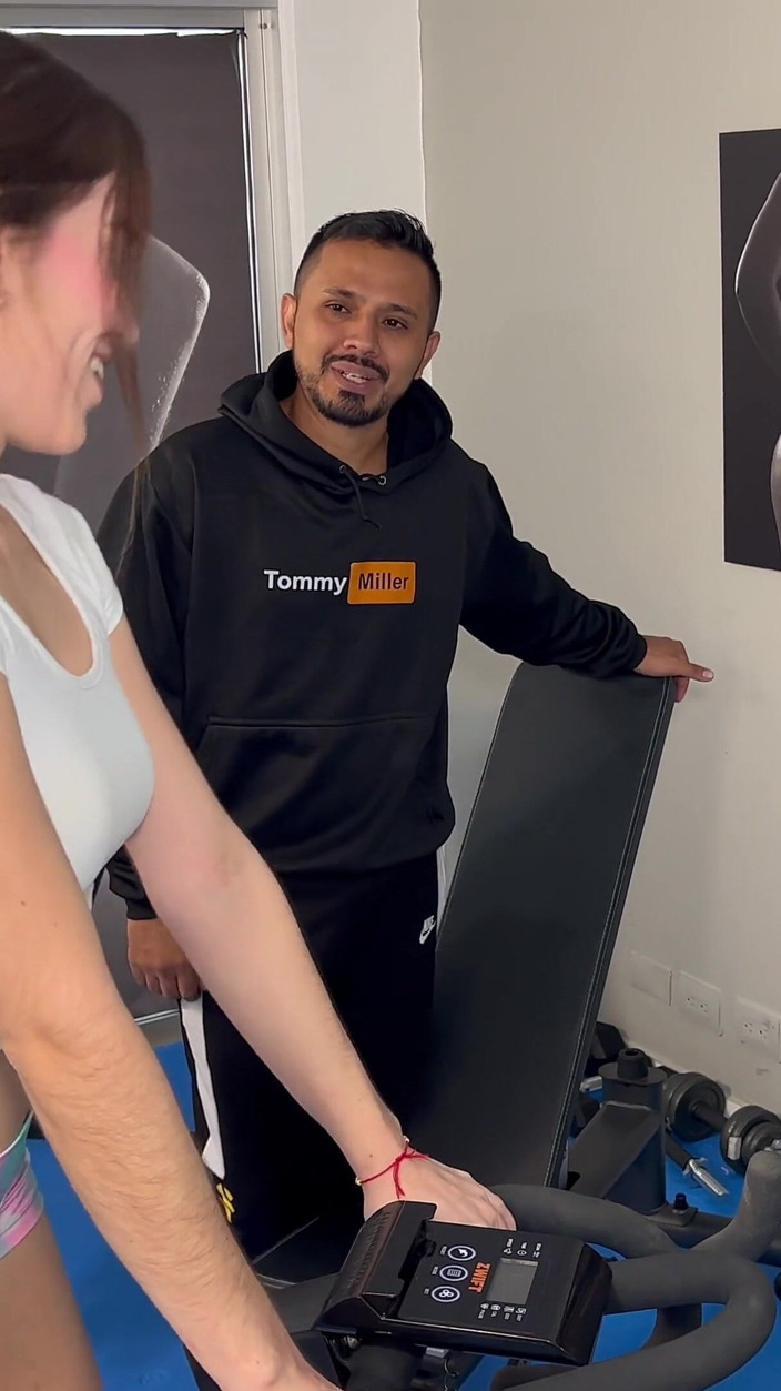 TommyMiller: Làm tình trong thói quen tập thể dục