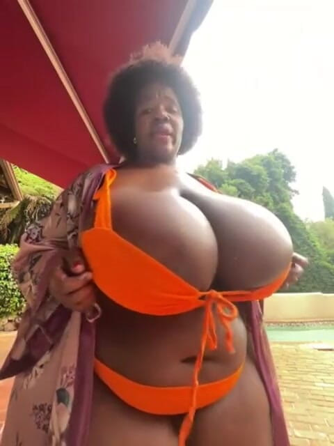 Legendary Booty Overdose: Ayo hangatkan aku