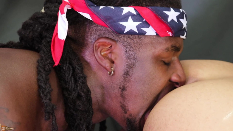 CocoDorm: Damian Surge + Jody Jacinto - 4th of July Breeding