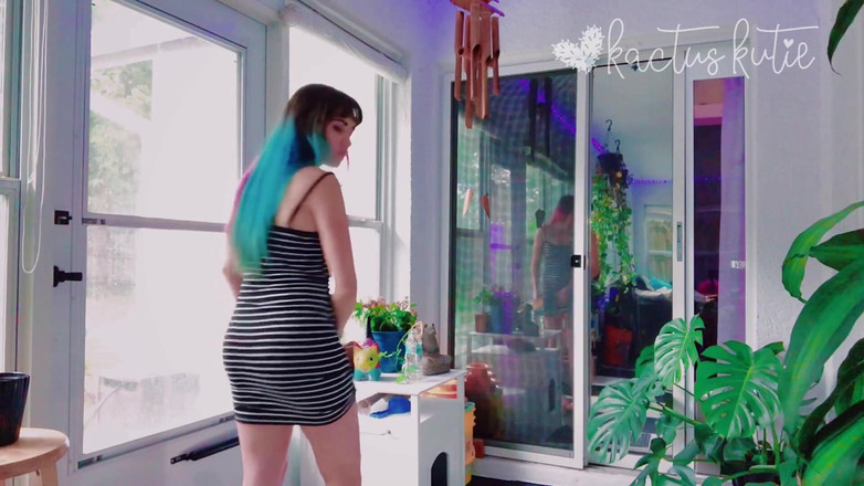 kactus kutie: A fost ploaie, așa că m-am pișat în gunoi