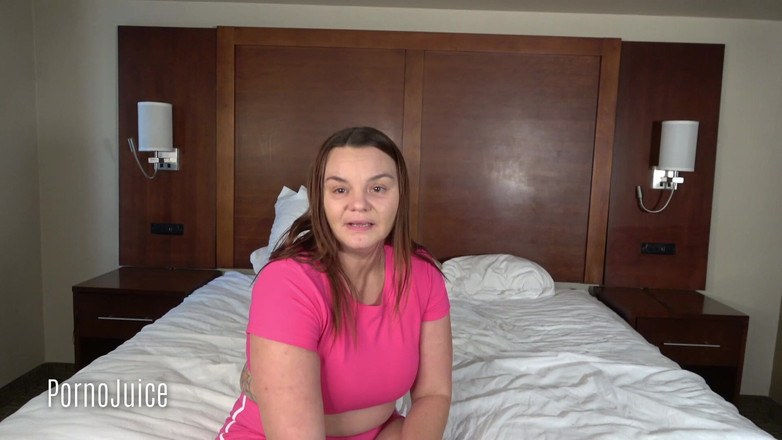 PornoJuice: Toy time con Tonya sinn