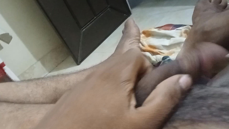Jewel: Video thủ dâm